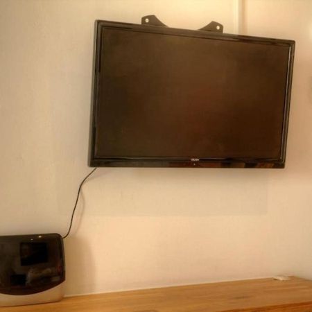 Air Maison - Solent View Beachfront Apartment เซาท์เฮย์ลิง ภายนอก รูปภาพ